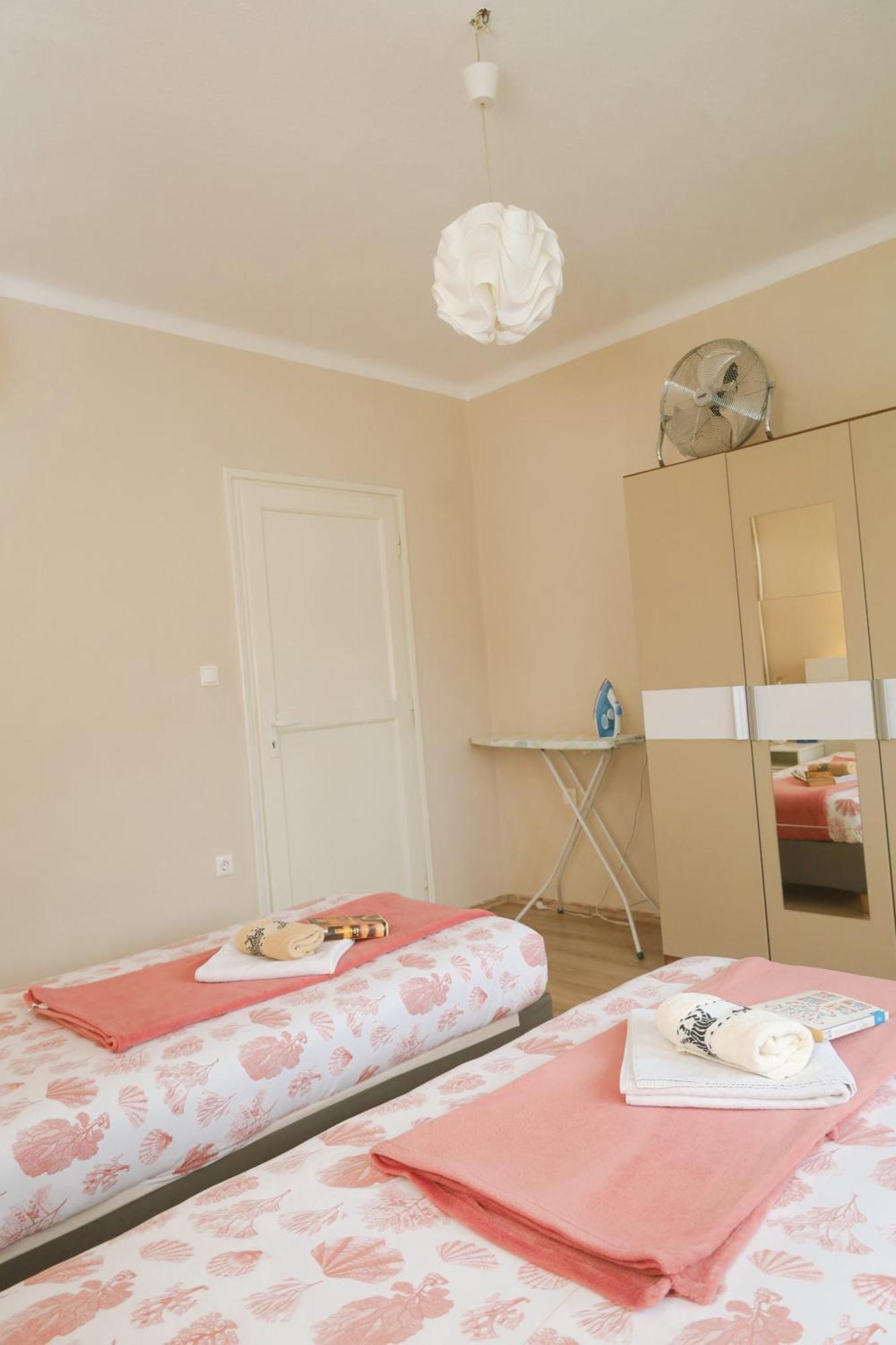 Kamena Kuca Apartment Пожега Екстериор снимка